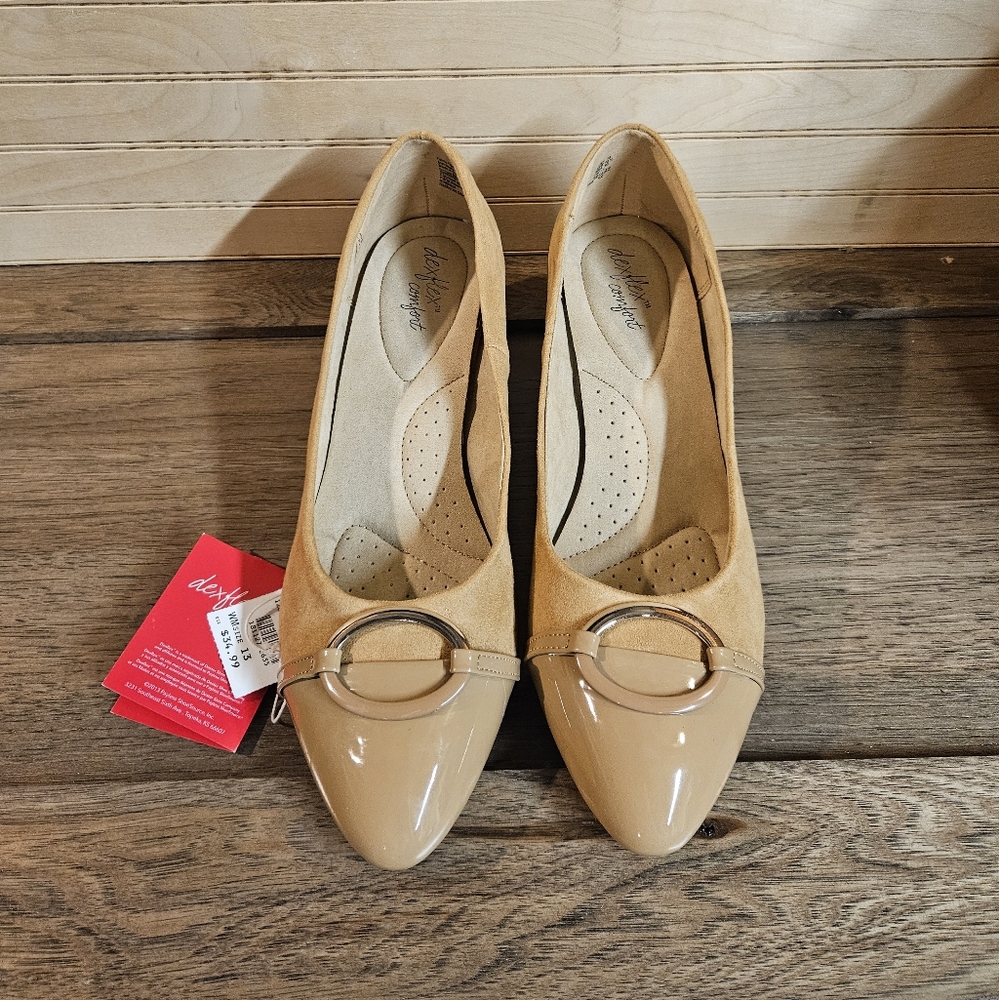 New Dexflex Comfort Wedge Pumps, Women's Size 13, Tan/nude, 2-1/4" Heels